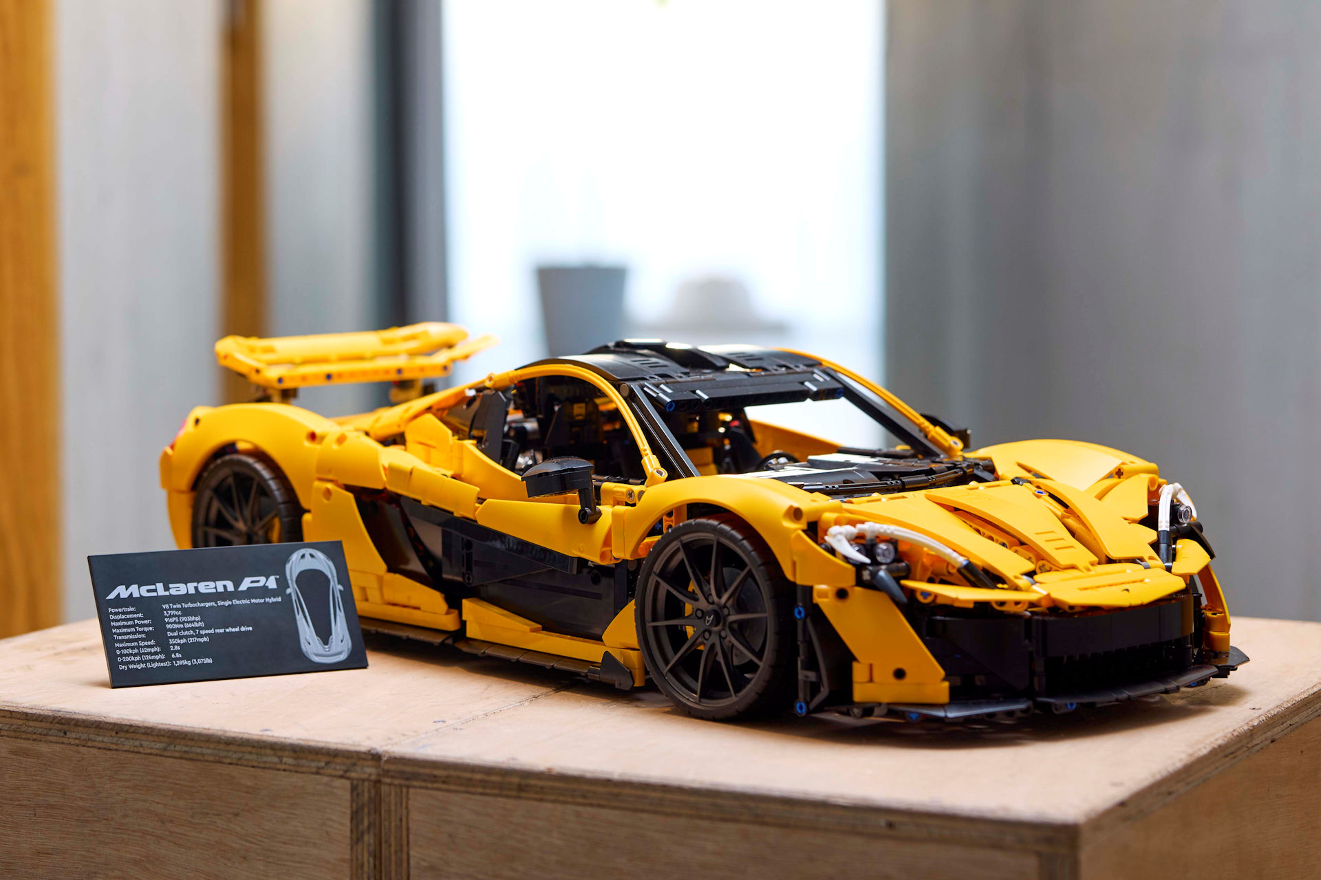È la McLaren P1 la nuova supercar LEGO Technic Ultimate Car Concept!