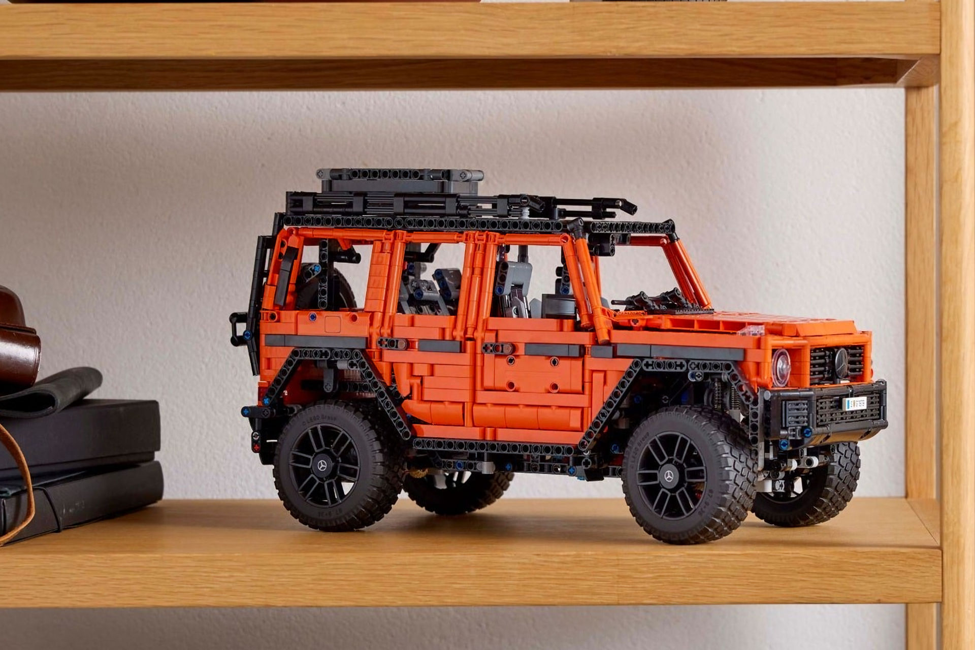 LEGO Technic 42177 Mercedes G500 Professional Line: unboxing e prima occhiata