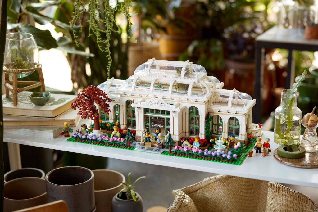 LEGO Ideas Botanical Garden